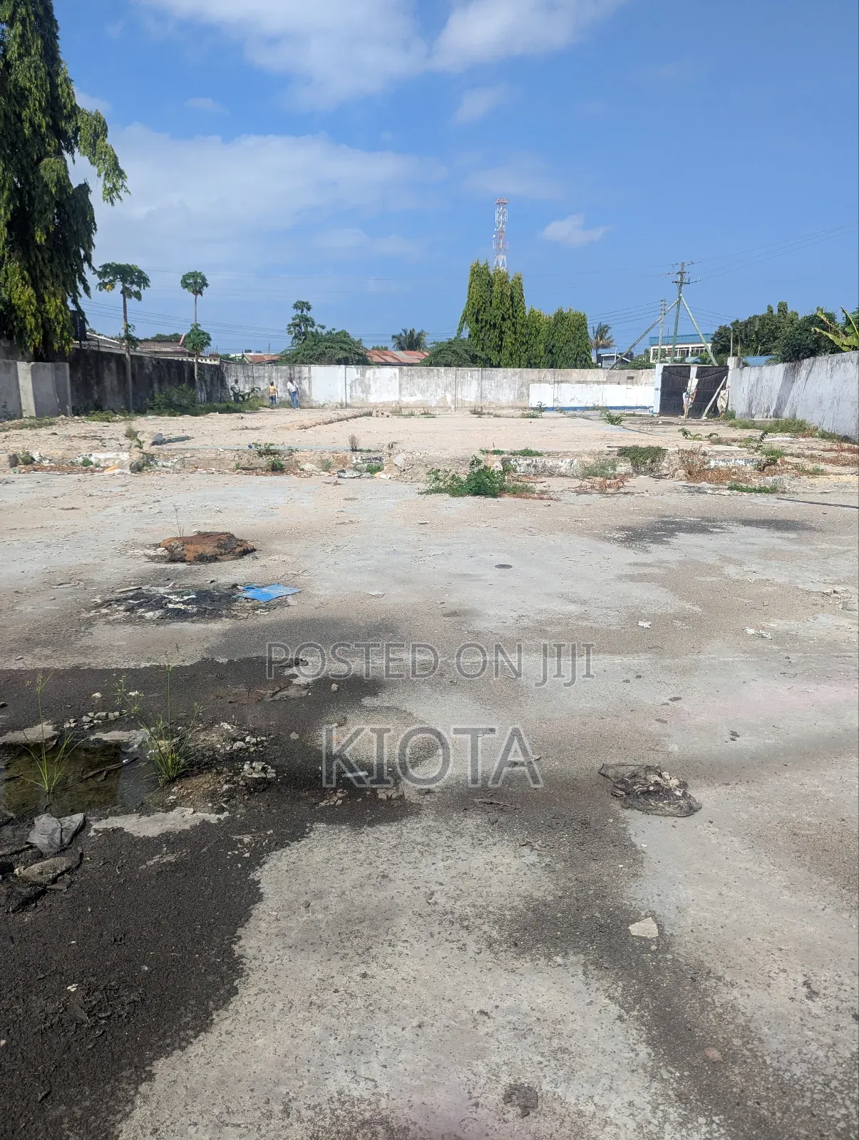 Fenced Plot/Open Space for Warehouse/Godown Chang'ombe