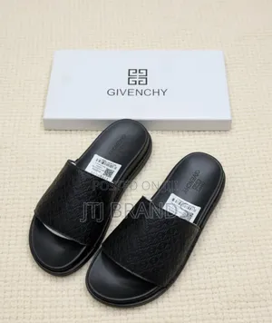 Black New Sandals for New Fashion Pipo