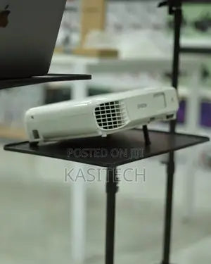 Laptop or Projector Stand 0.5km