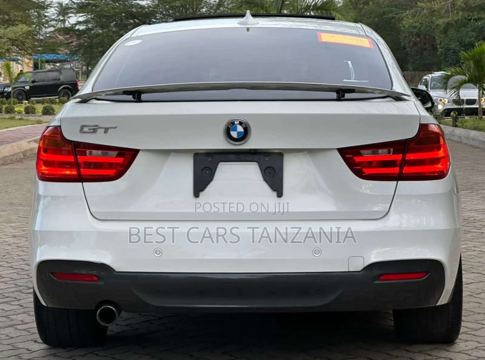 BMW 3 Series 2013 White