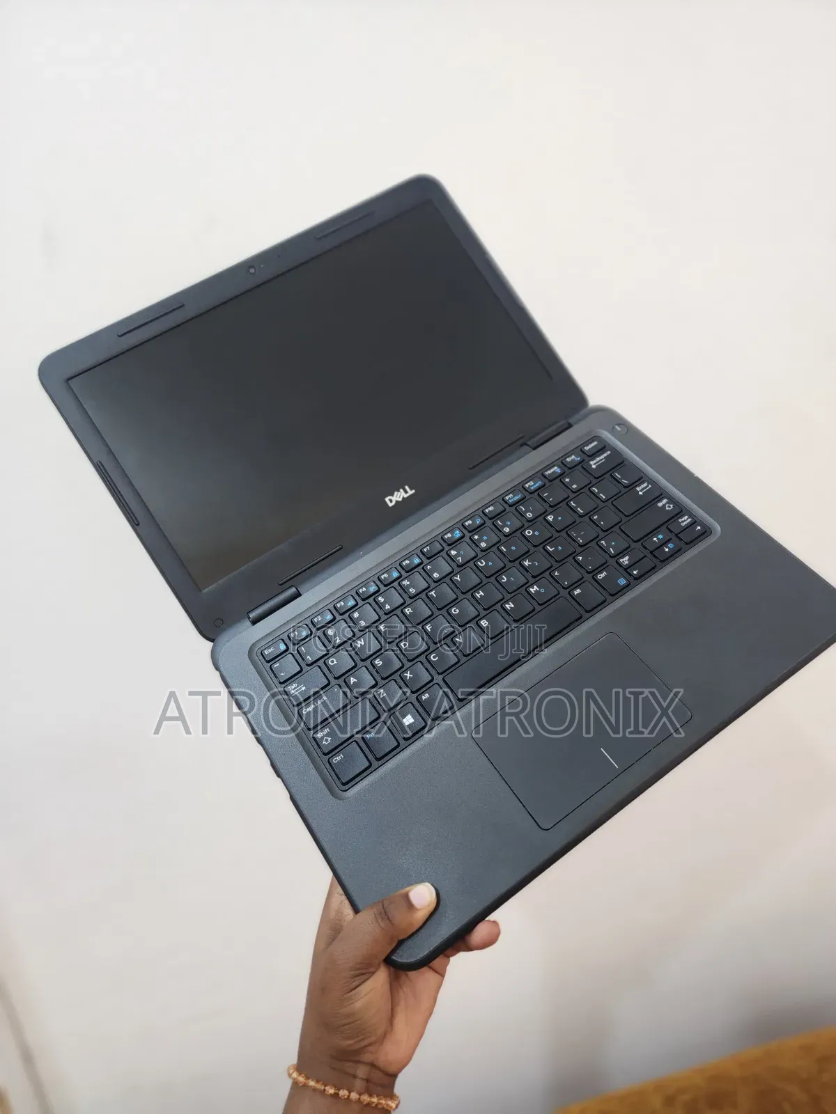 Laptop Asus 4GB Intel SSD 128GB