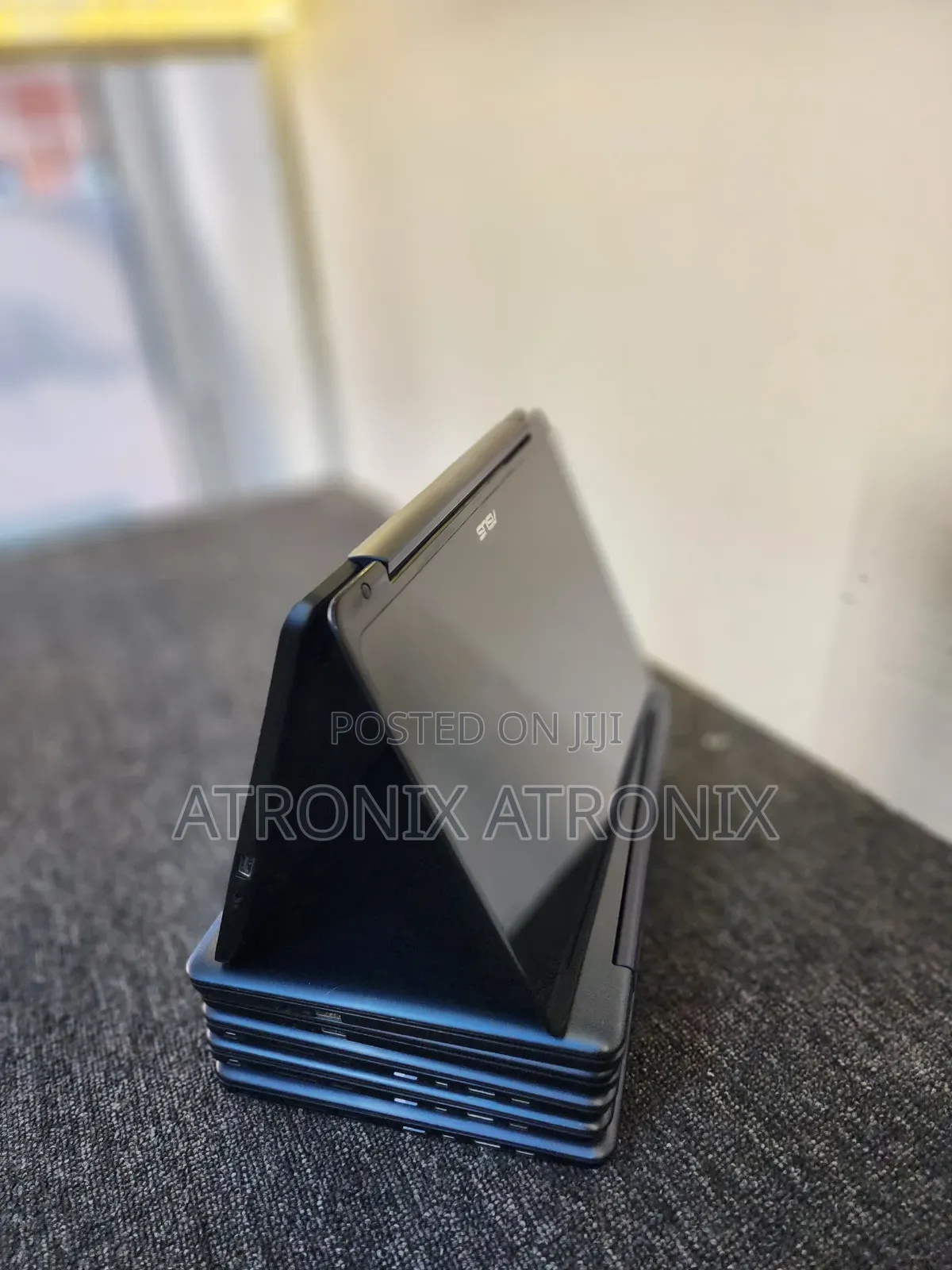 Laptop Asus 4GB Intel SSD 128GB