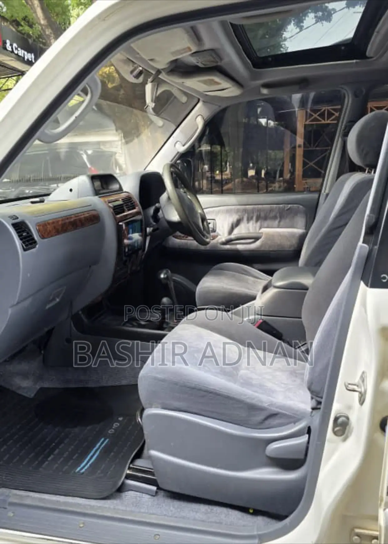 Toyota Land Cruiser Prado 2.7 16V 5dr 2000 Pearl