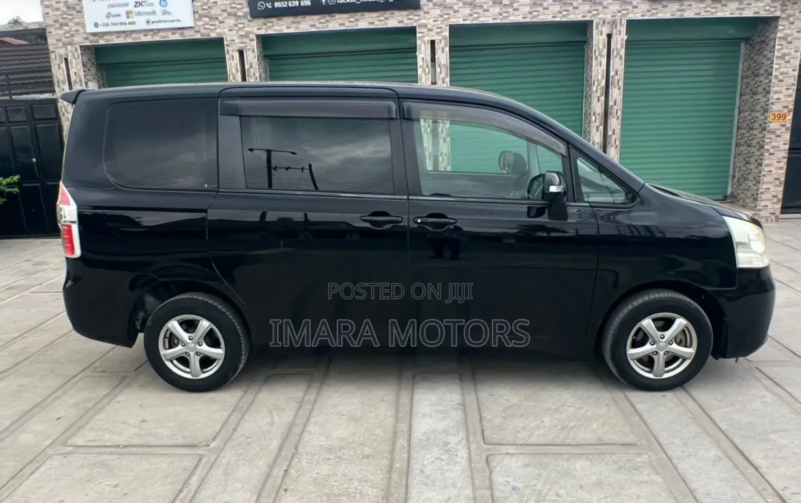 Toyota Noah 2008 Black