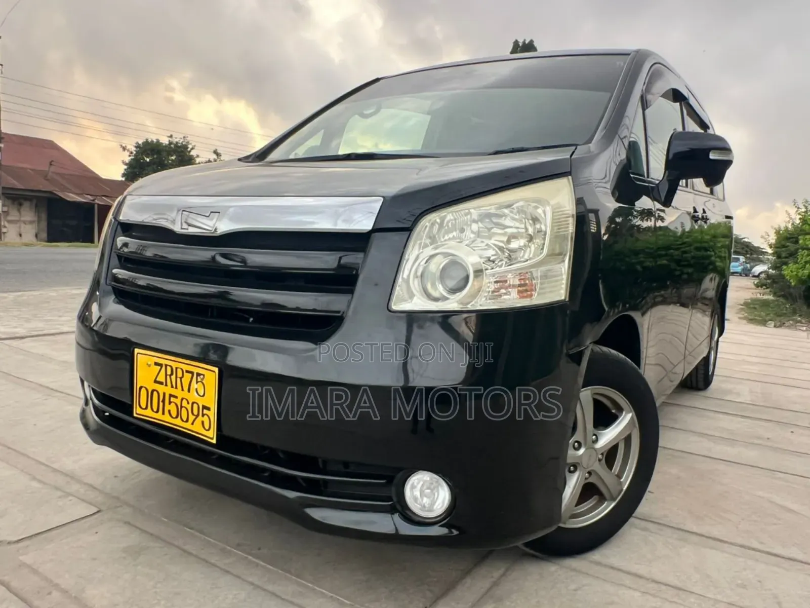 Toyota Noah 2008 Black