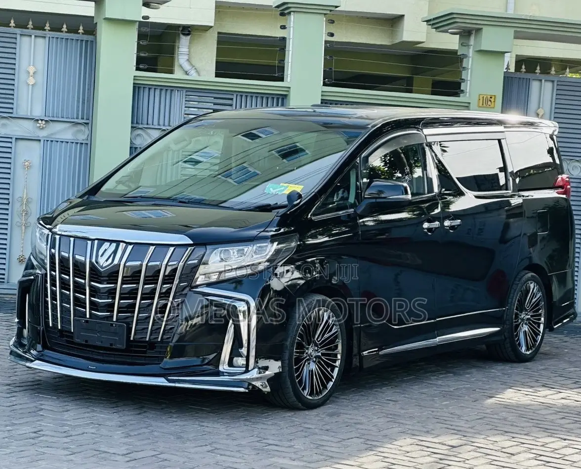 Toyota Alphard 2.5 Petrol FWD 2016 Black