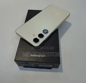 New Samsung Galaxy S24 256 GB Green