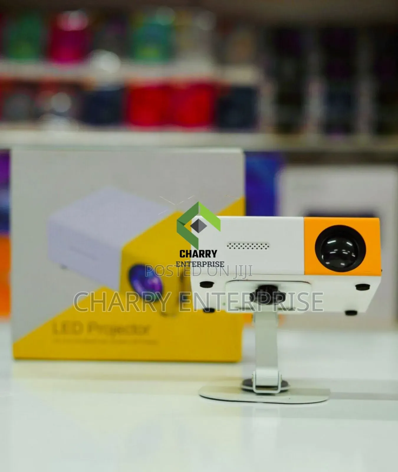 Mini Led Projector * 65' Display Size * Aux+Usb Hdmi Port