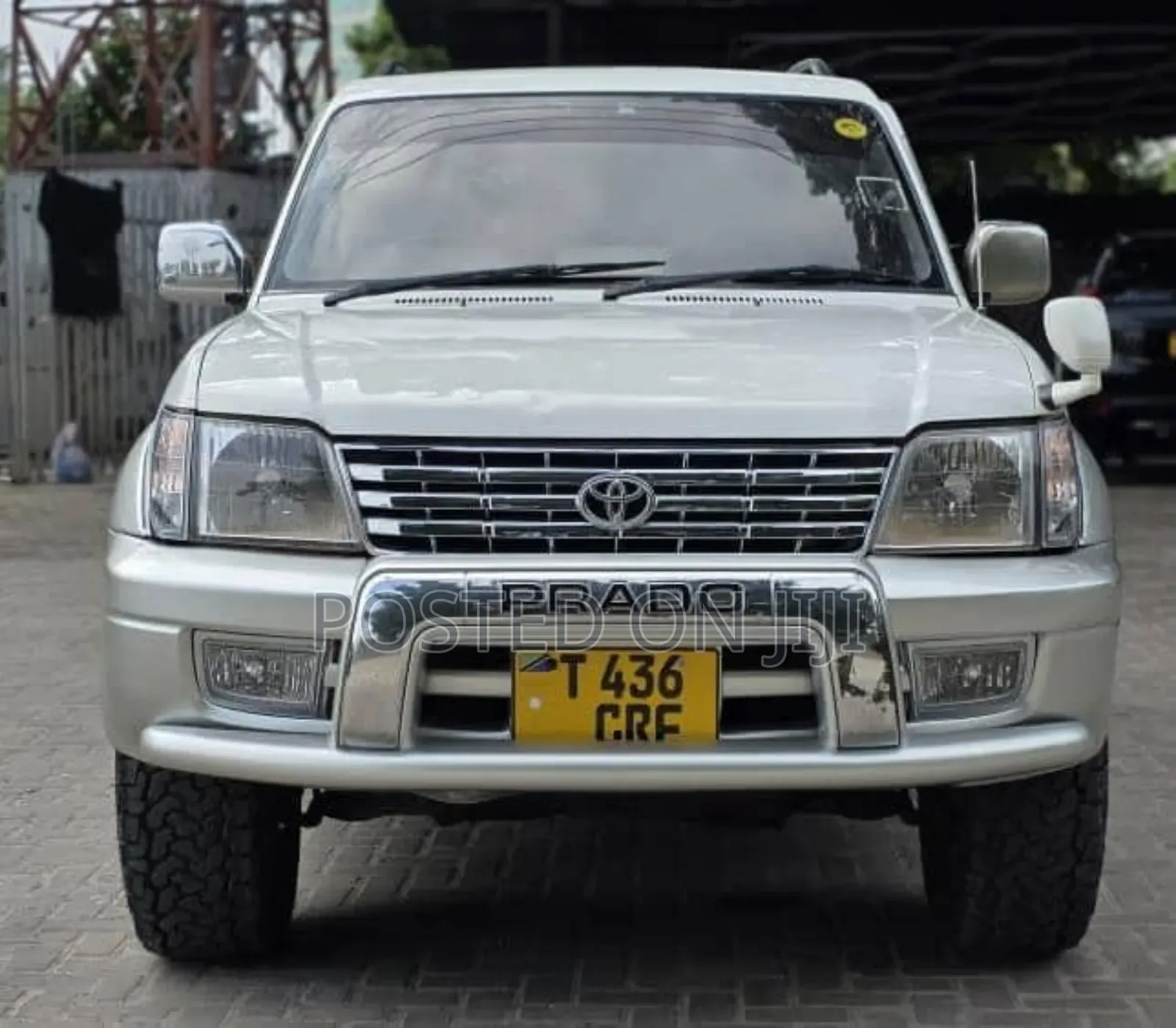 Toyota Land Cruiser Prado 2000 Silver