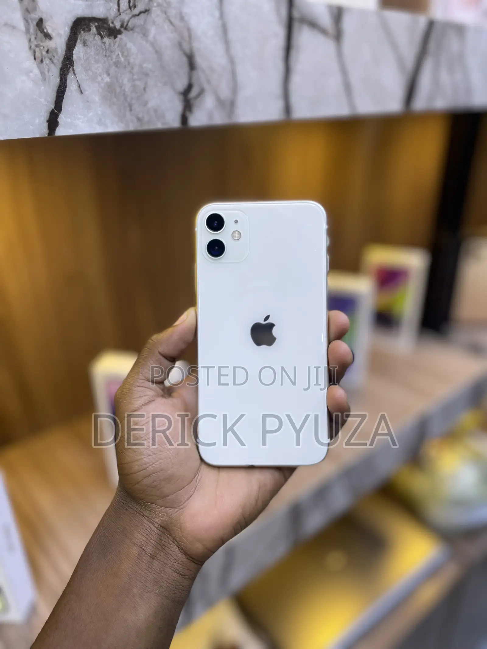 Apple iPhone 11 64 GB White
