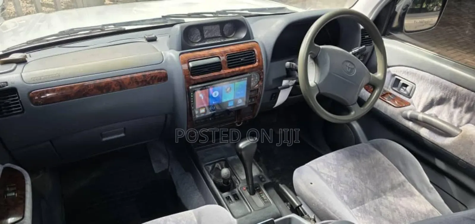 Toyota Land Cruiser Prado 2000 Silver