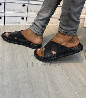 Za Wenye Hadhi Zao Sandals