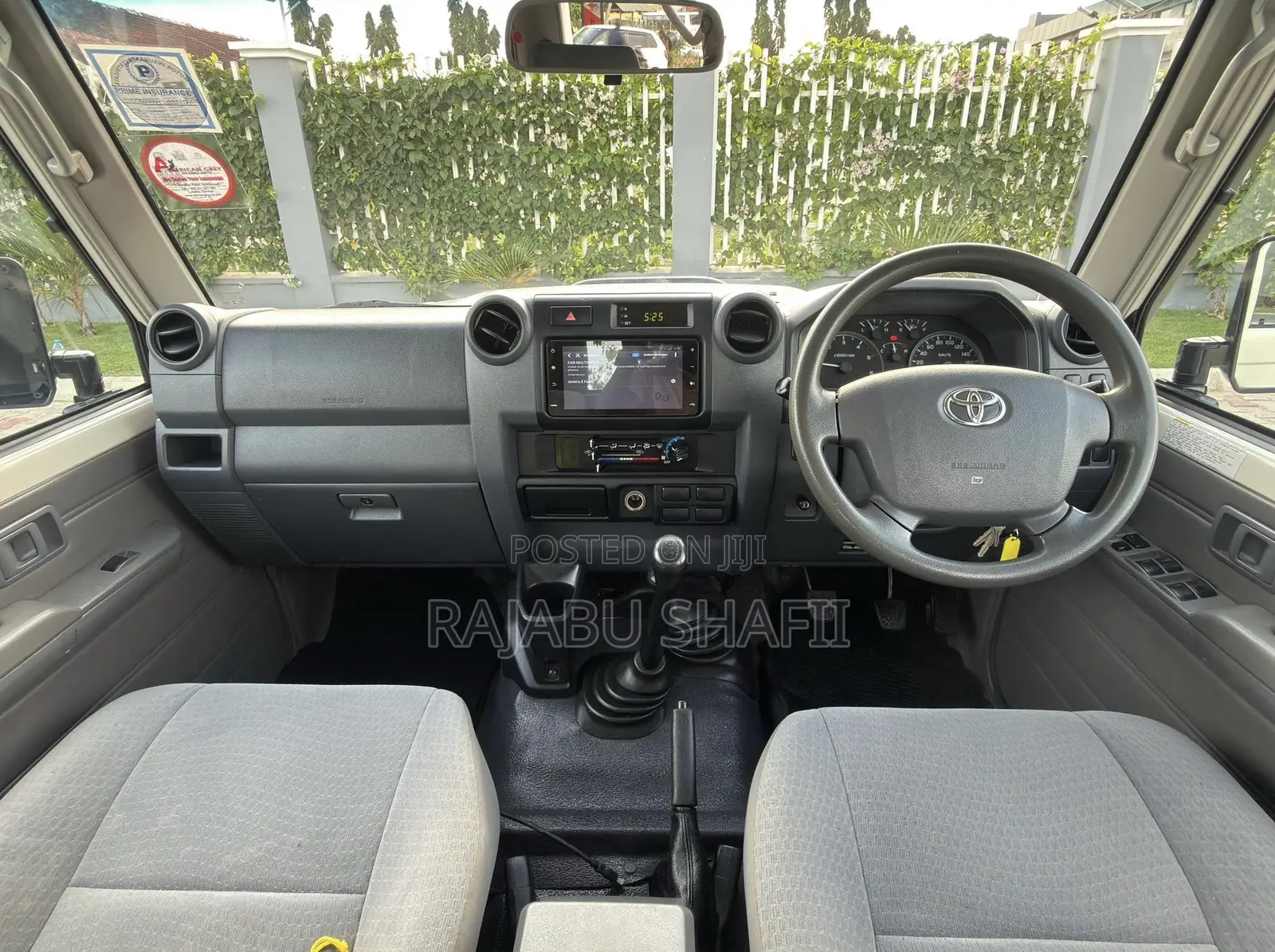 Toyota Land Cruiser 79 Series 2022 White