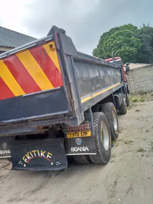 Scania P340