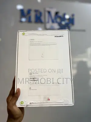 New Apple iPad Pro 11 (2024) 256 GB Black