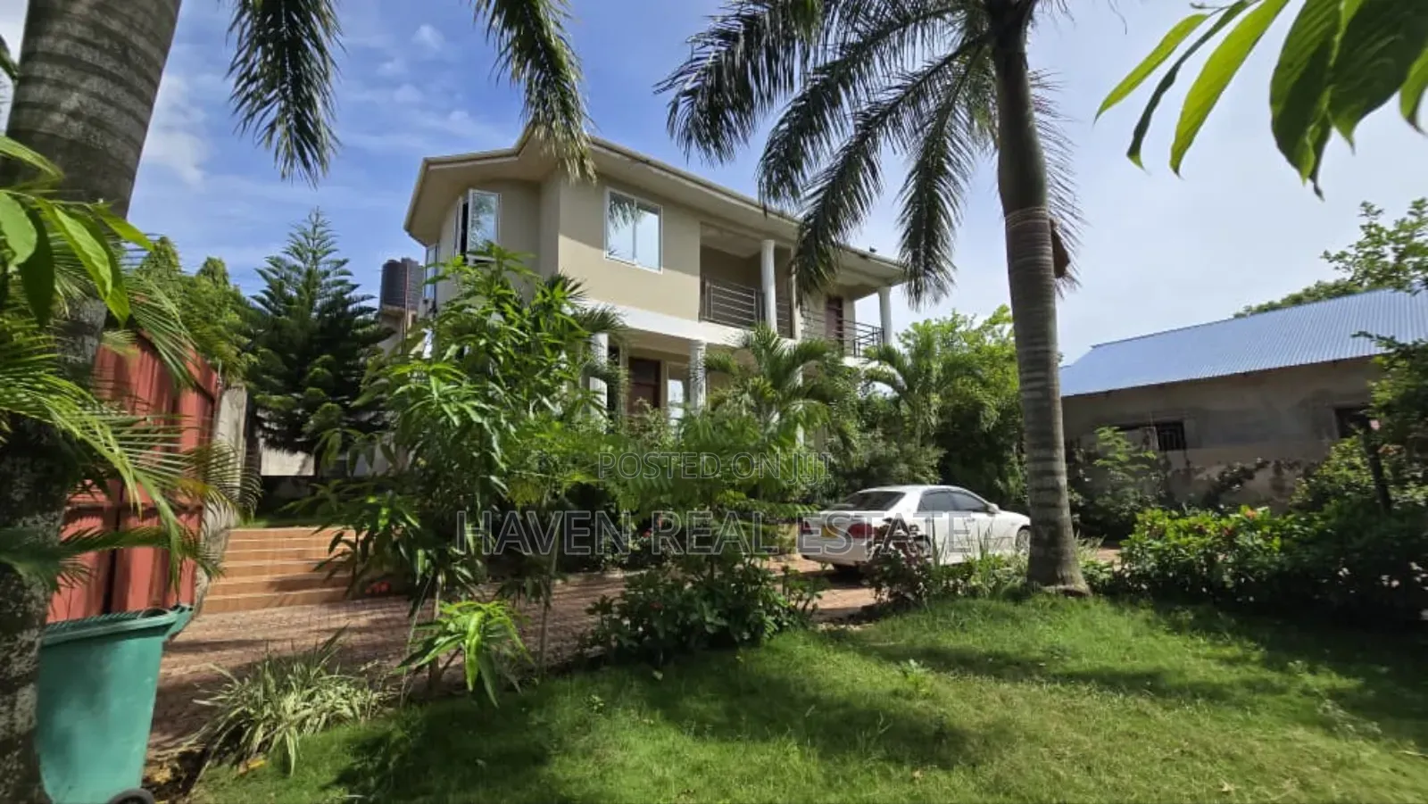 4bdrm House in Goba for sale
