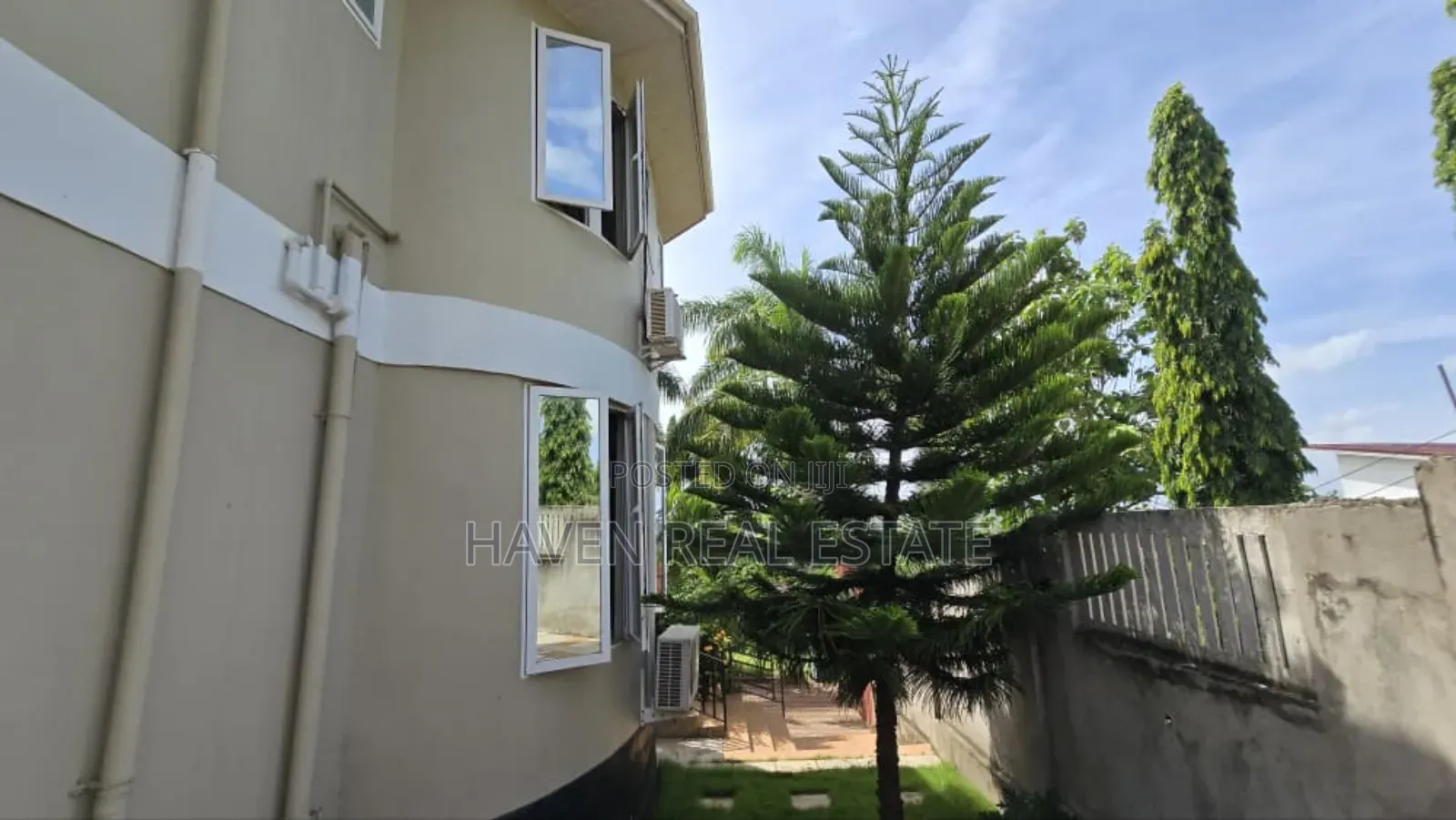 4bdrm House in Goba for sale