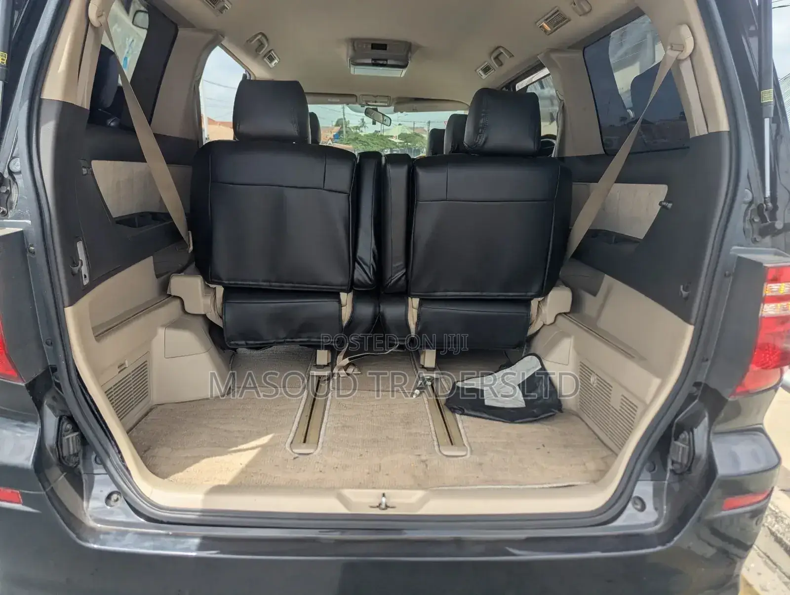Toyota Alphard 2.4 Petrol AWD 2005 Black