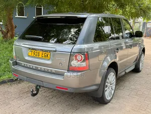 Land Rover Range Rover Sport 2010 Gray