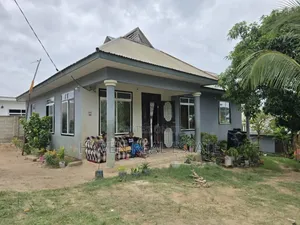 3bdrm House in Goba for sale