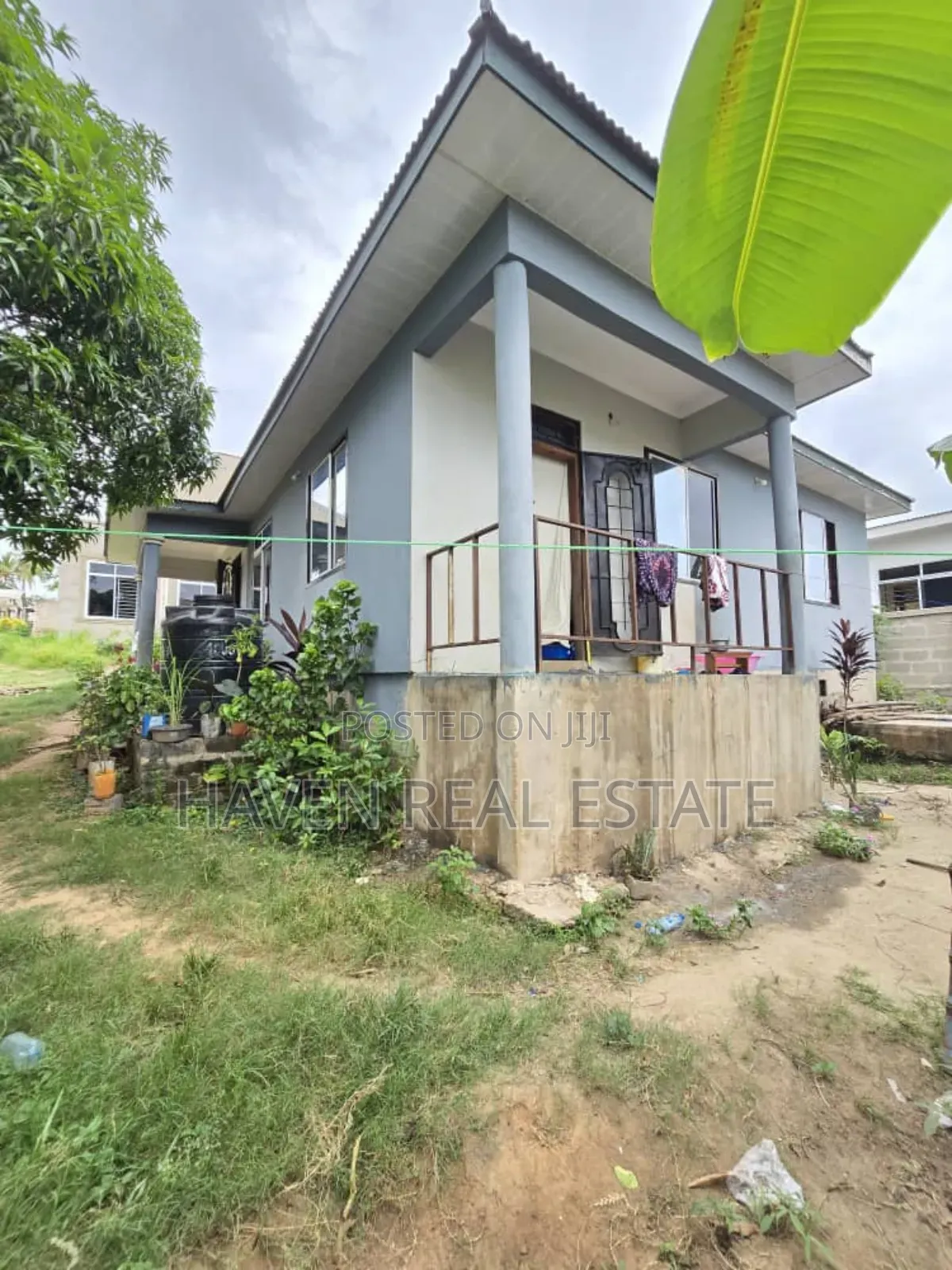 3bdrm House in Goba for sale