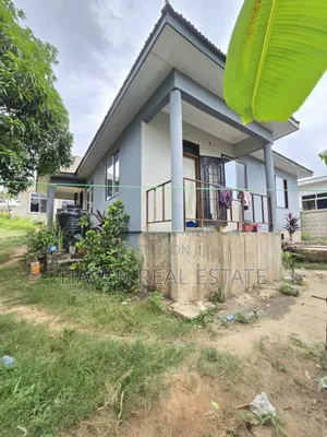 3bdrm House in Goba for sale