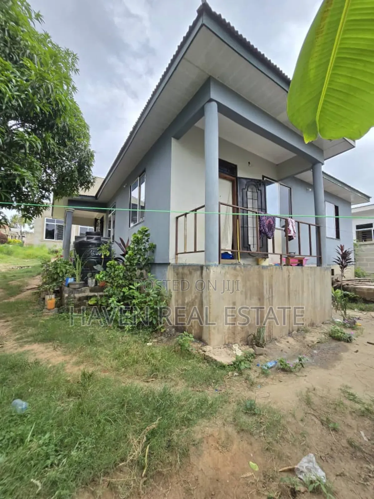 3bdrm House in Goba for sale