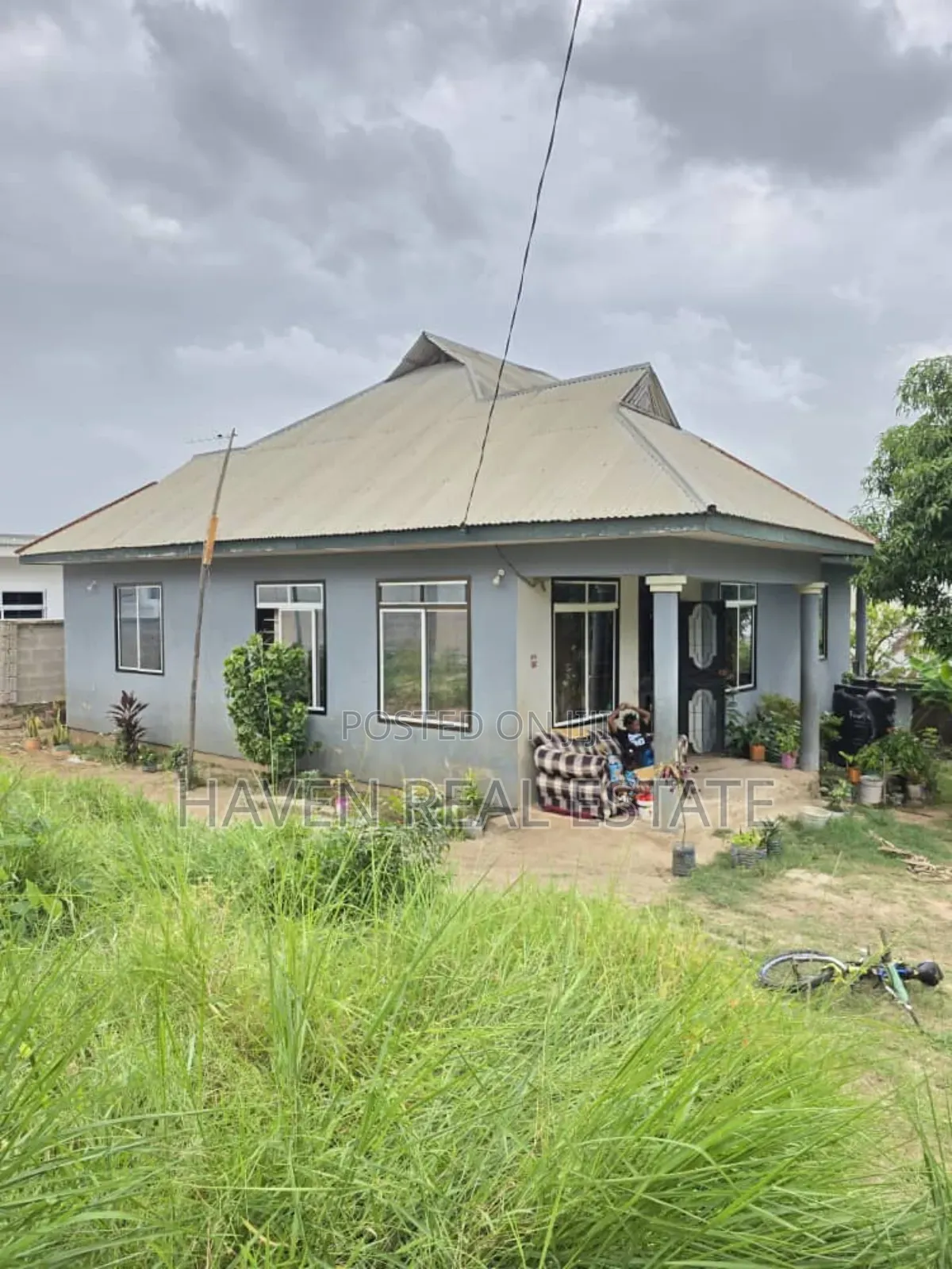 3bdrm House in Goba for sale