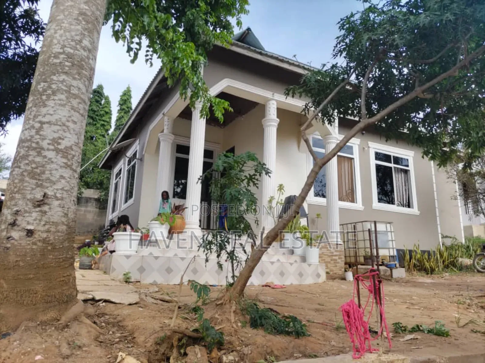3bdrm House in Mbezi for sale
