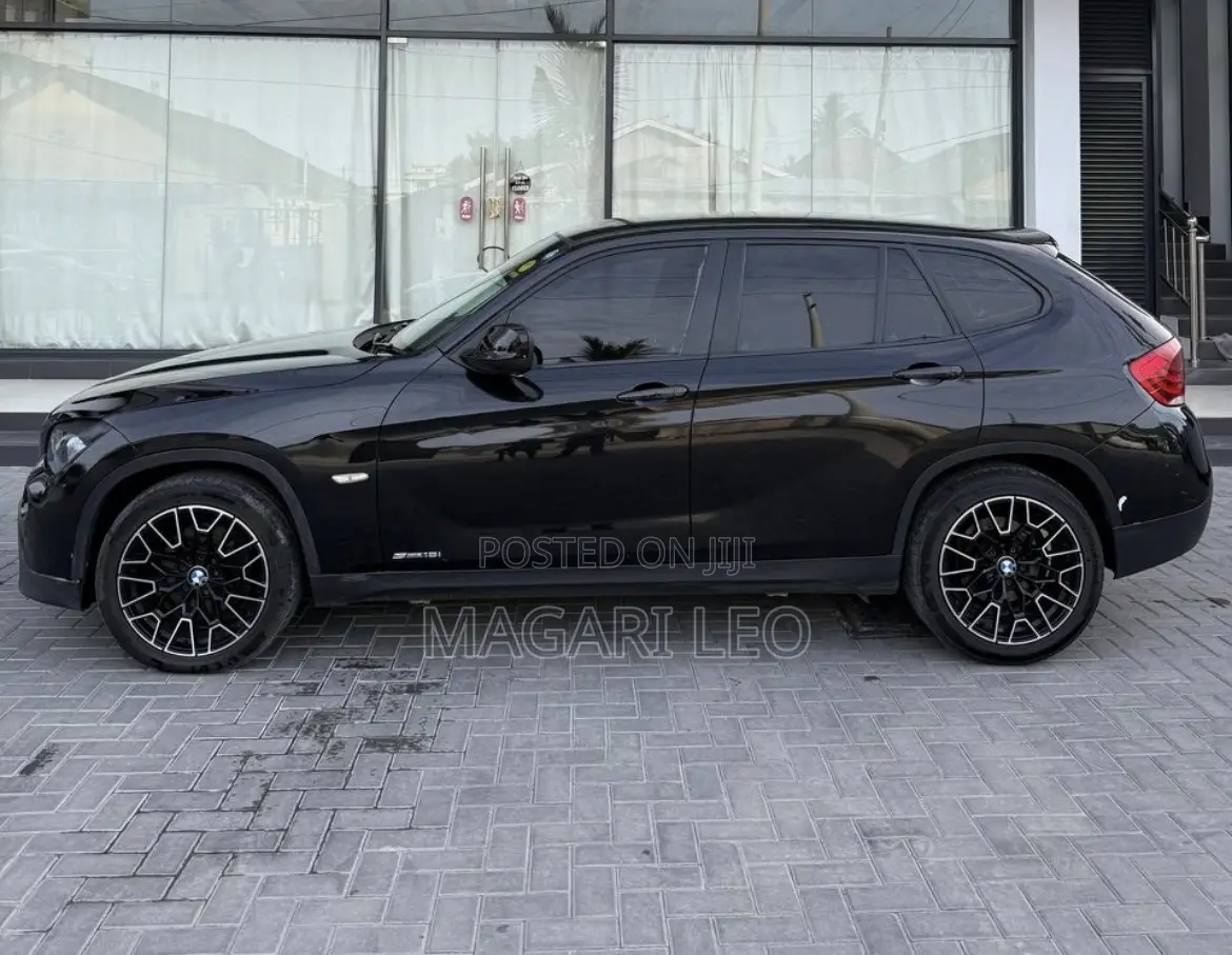 BMW X1 2011 Black