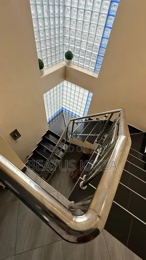 Furnished 5bdrm House in Kijitonyama Area for sale