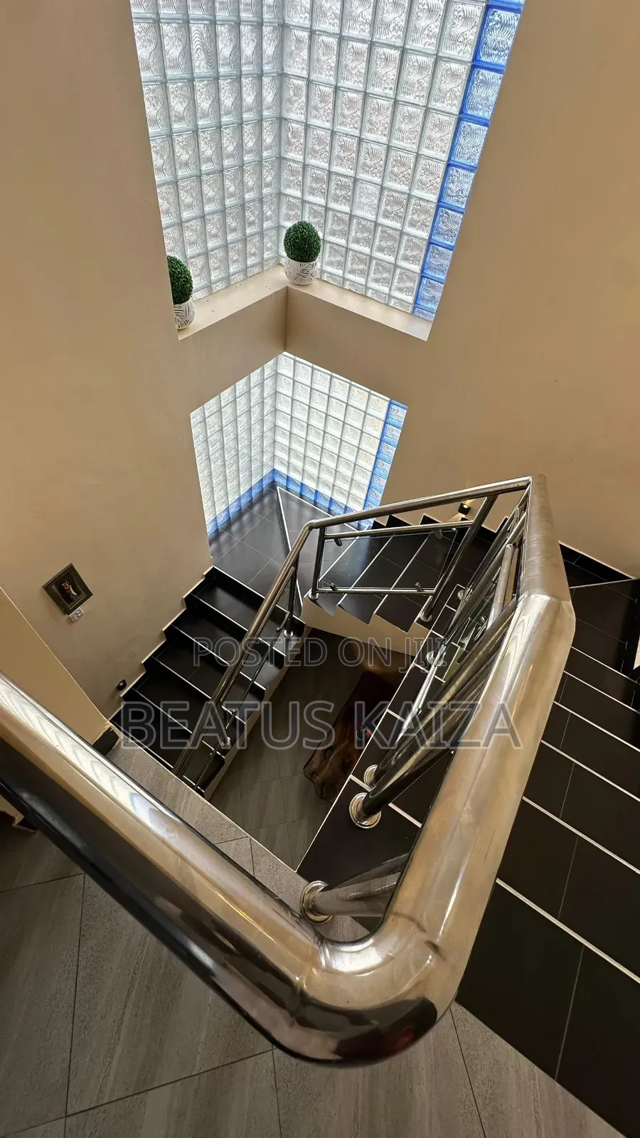 Furnished 5bdrm House in Kijitonyama Area for sale
