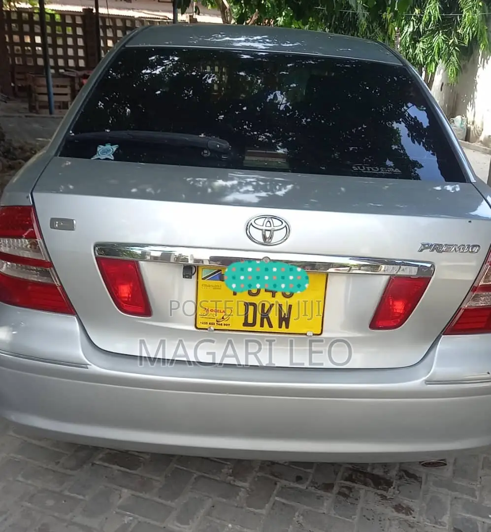 Toyota Premio 2005 Silver