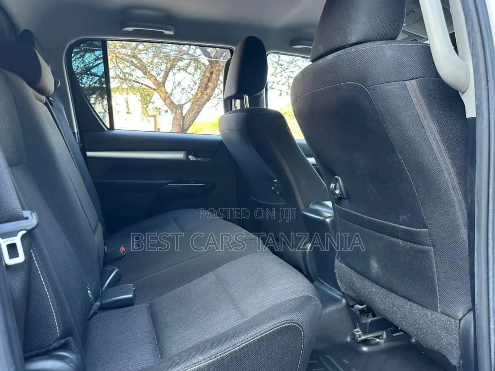 Toyota Hilux 2.4 Diesel 2020 White