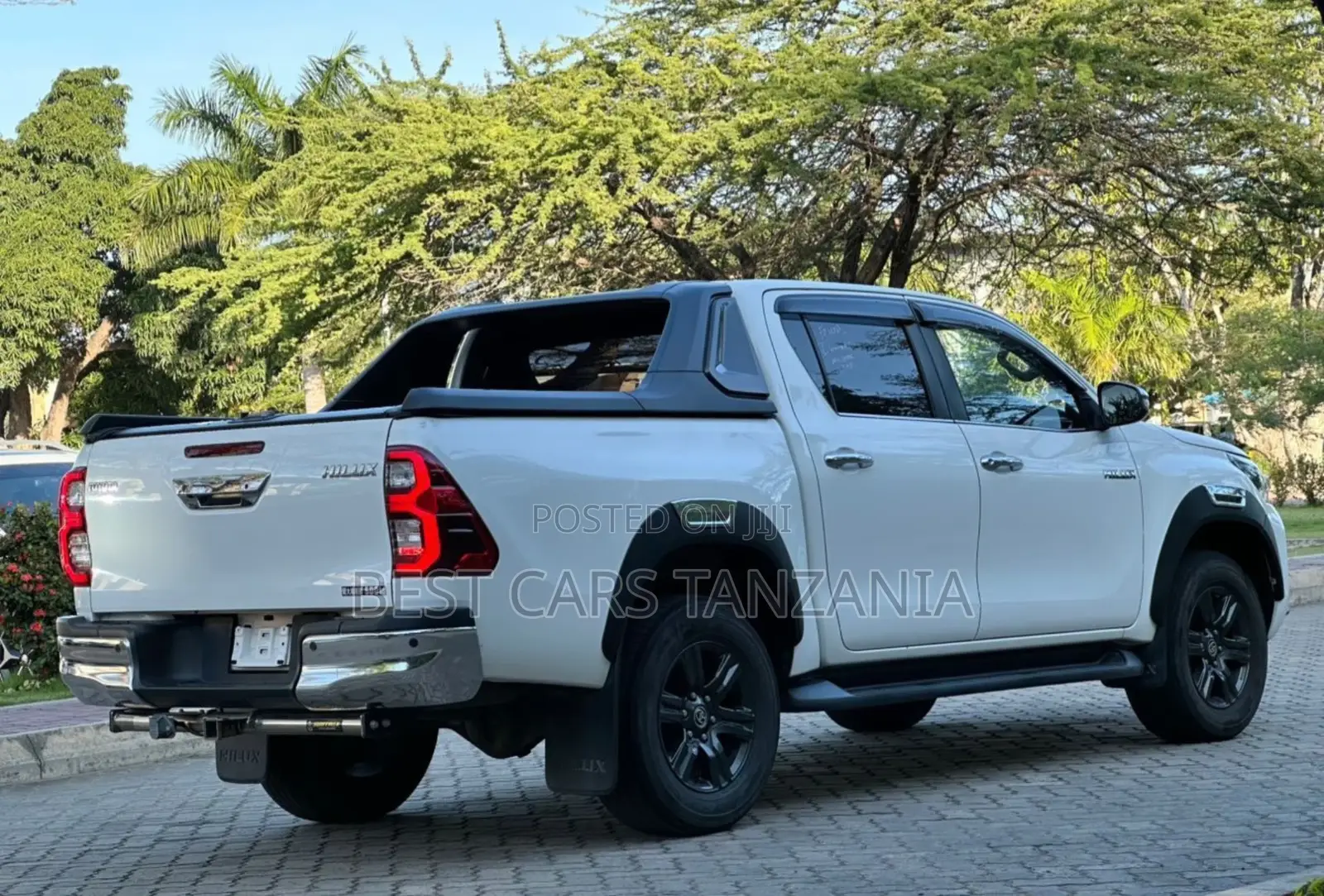 Toyota Hilux 2.4 Diesel 2020 White