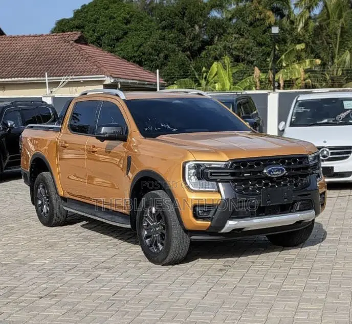 Ford Ranger Wildtrak 2023 Yellow