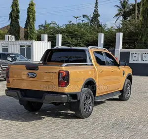 Ford Ranger Wildtrak 2023 Yellow