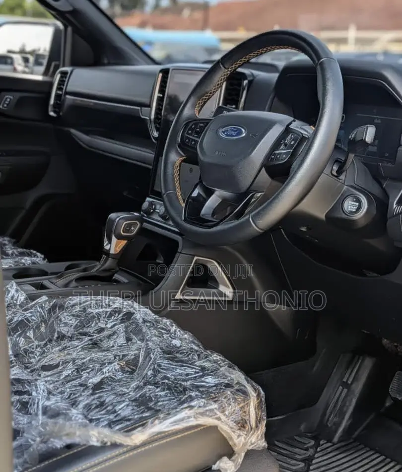 Ford Ranger Wildtrak 2023 Yellow