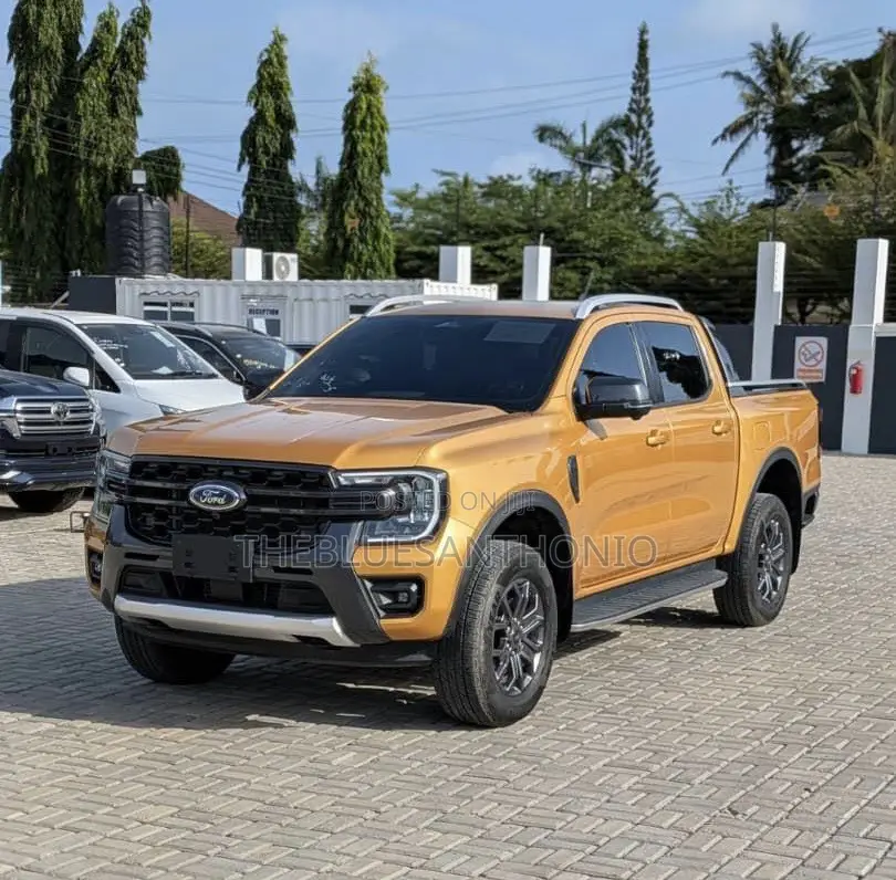 Ford Ranger Wildtrak 2023 Yellow