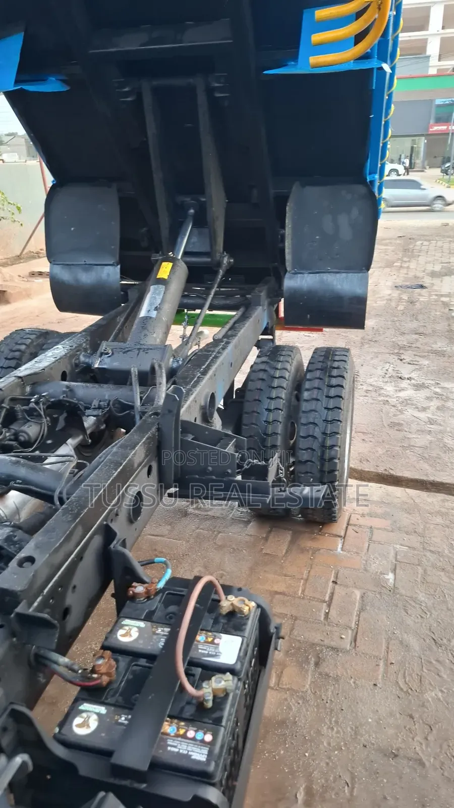 Tipper Canter 4d33