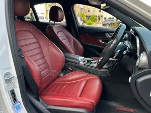 Mercedes-Benz C-Class 2014 White