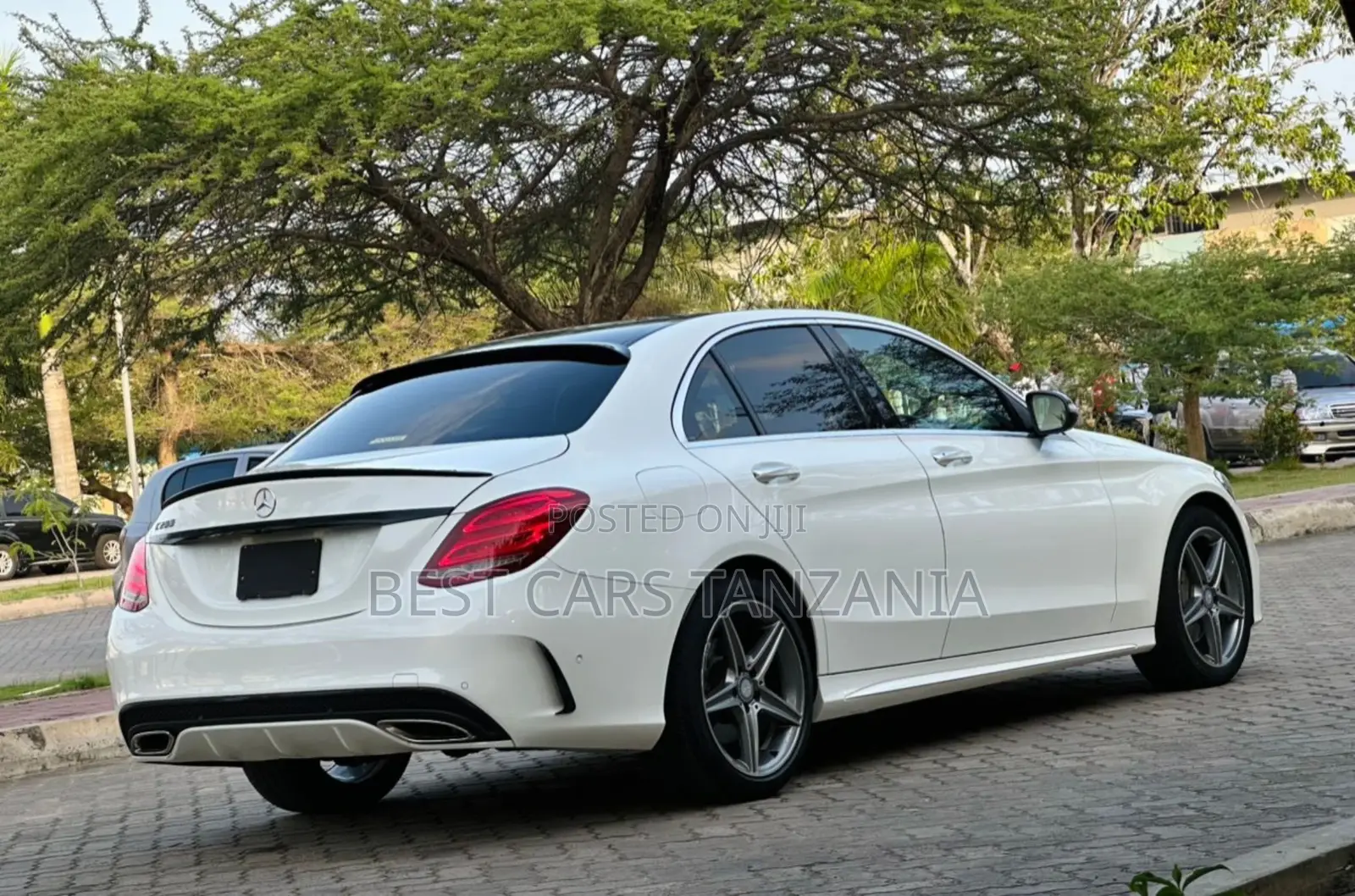 Mercedes-Benz C-Class 2014 White