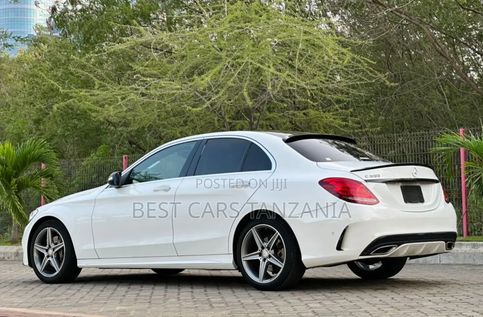 Mercedes-Benz C-Class 2014 White