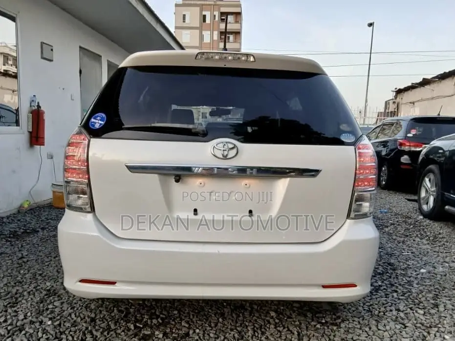 Toyota Wish 2007 White