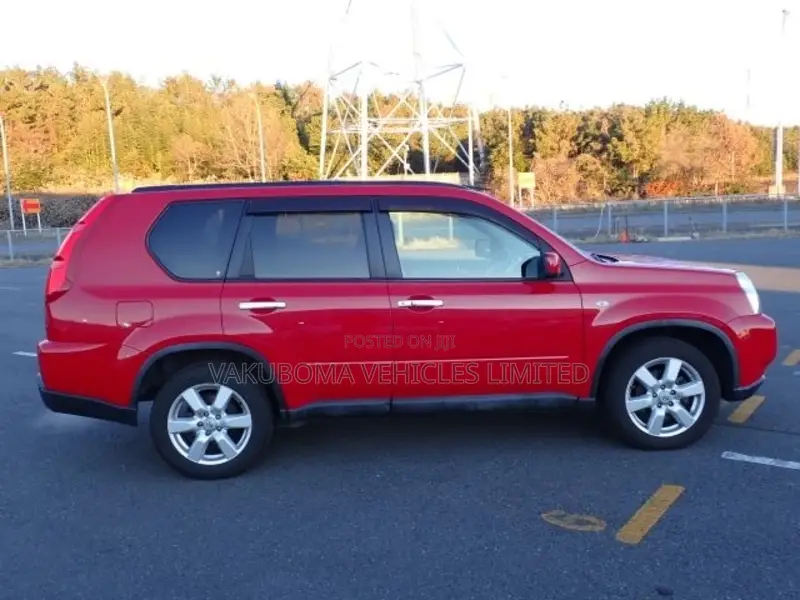 Nissan X-Trail 2007 Red