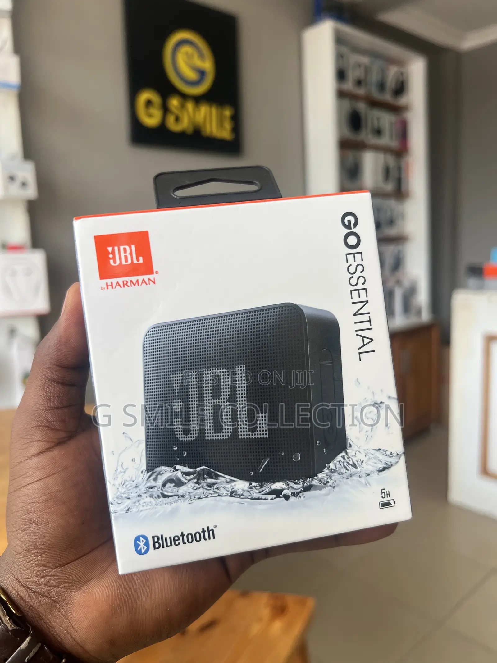 JBL Go Essential Speaker