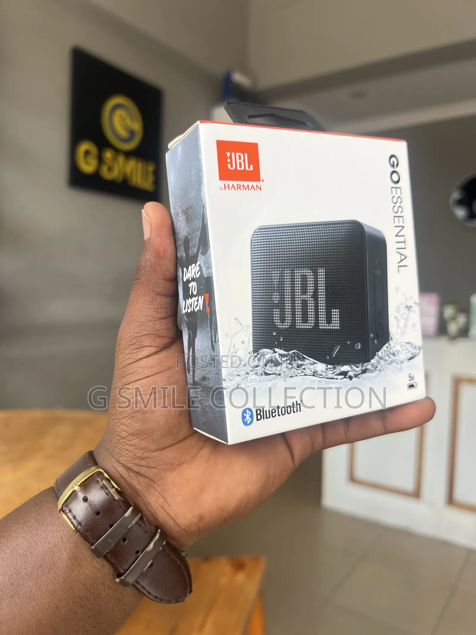 JBL Go Essential Speaker