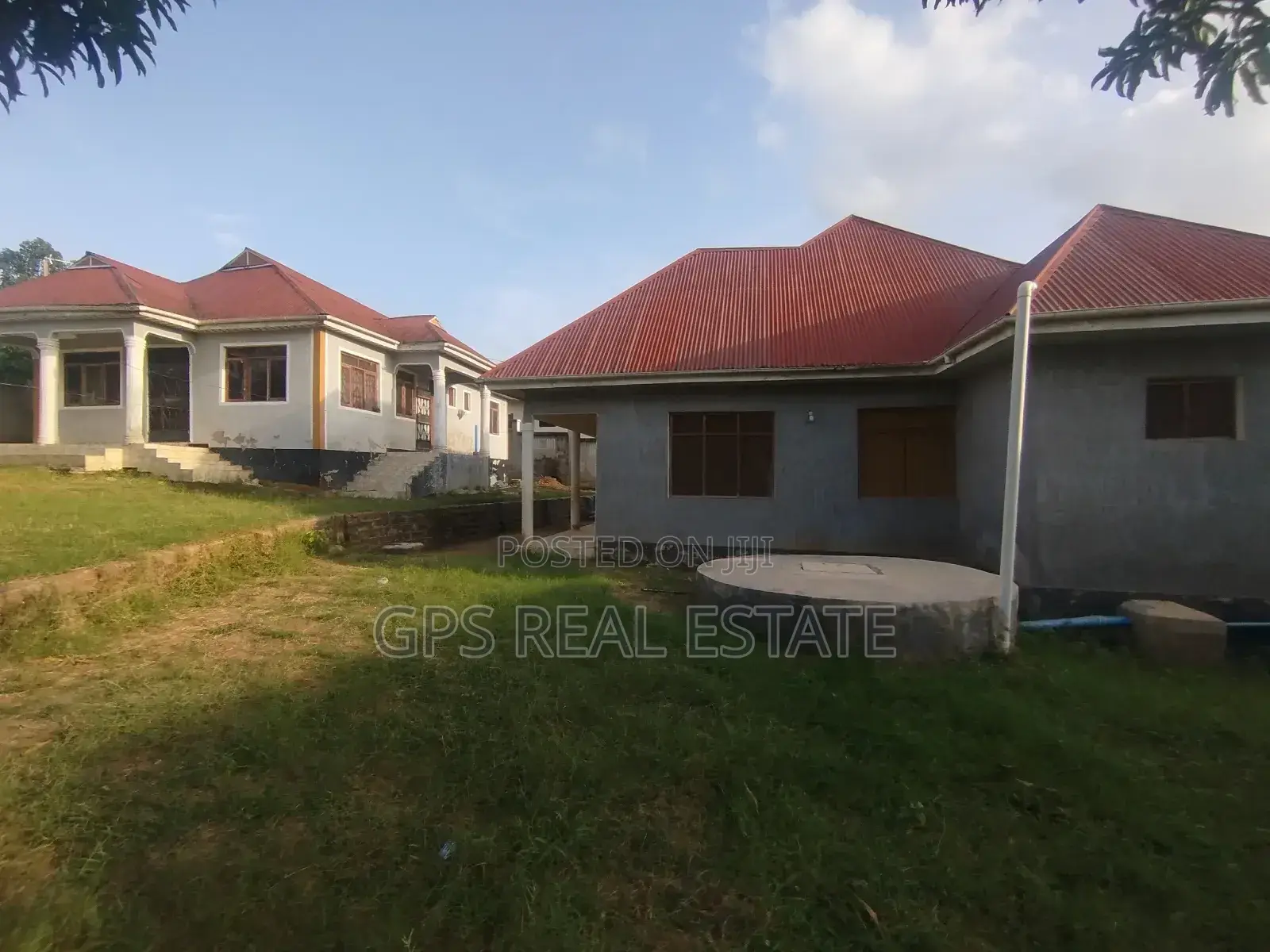 3bdrm House in Mbezi Makabe, Kinondoni for sale
