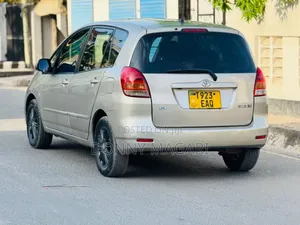 Toyota Corolla Spacio 1.5 X 2004 Silver