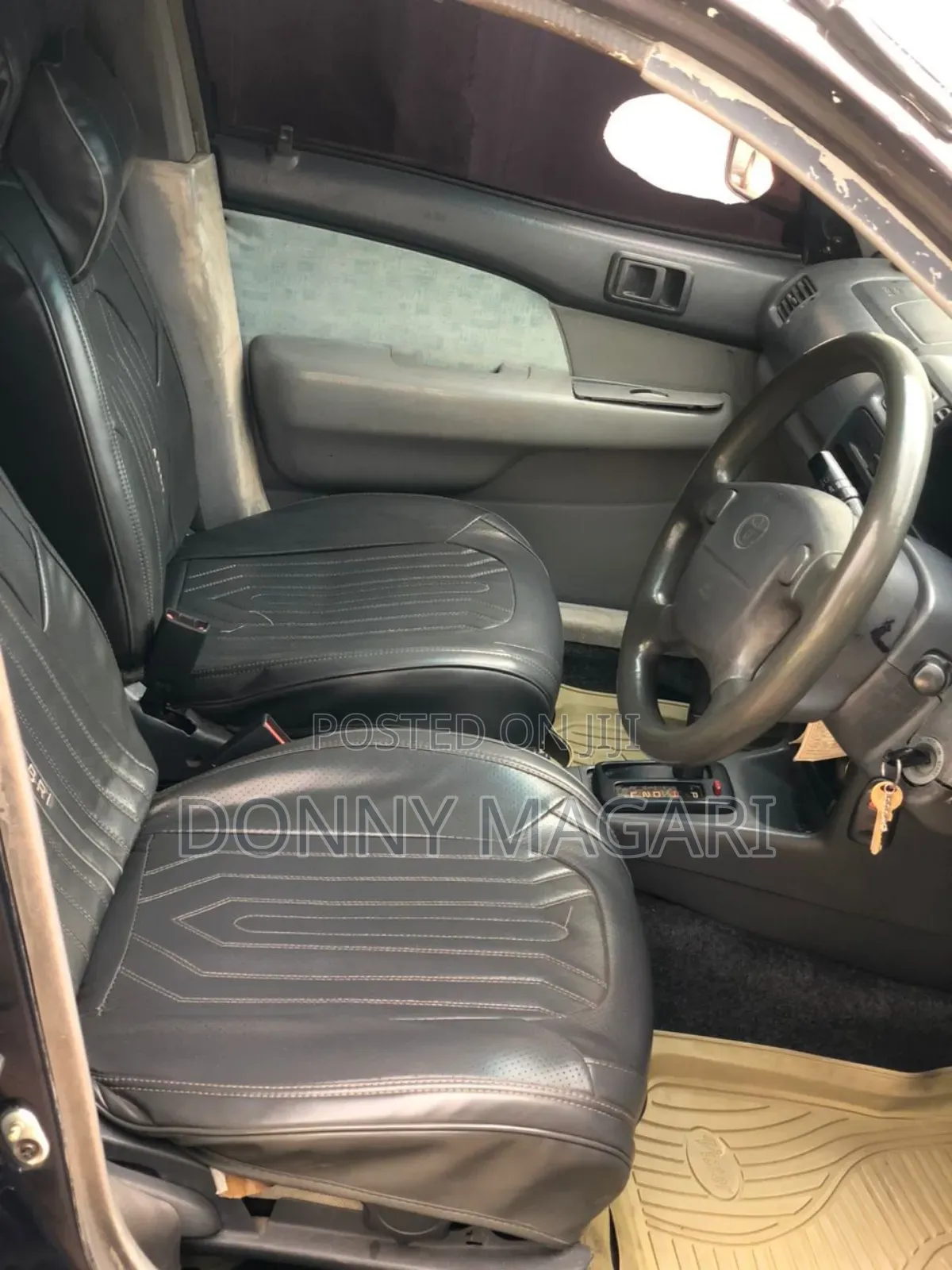 Toyota Starlet 2000 Black